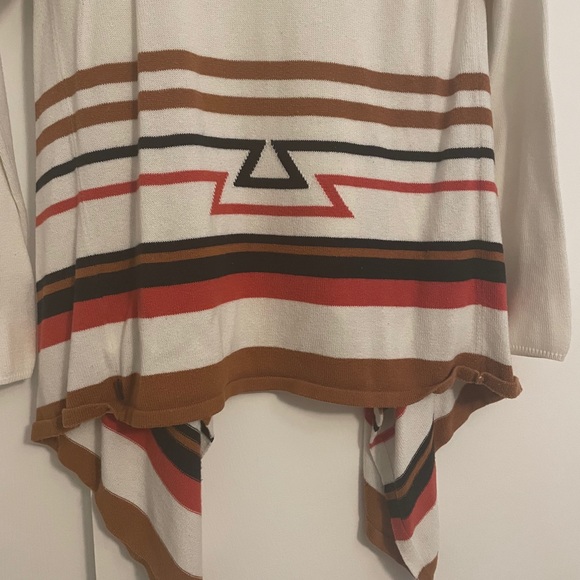 Volcom tribal sweater - Picture 2 of 4